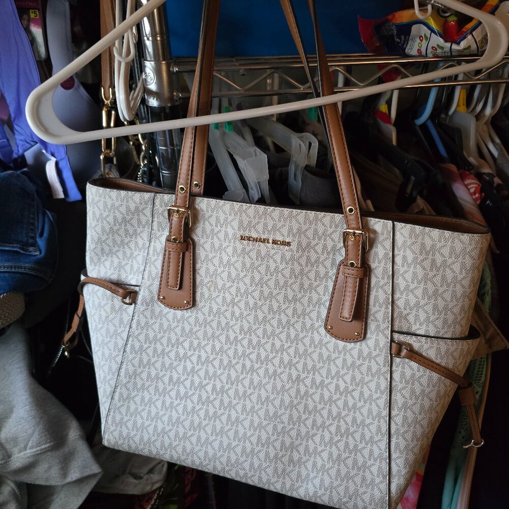 Vanilla Michael kors